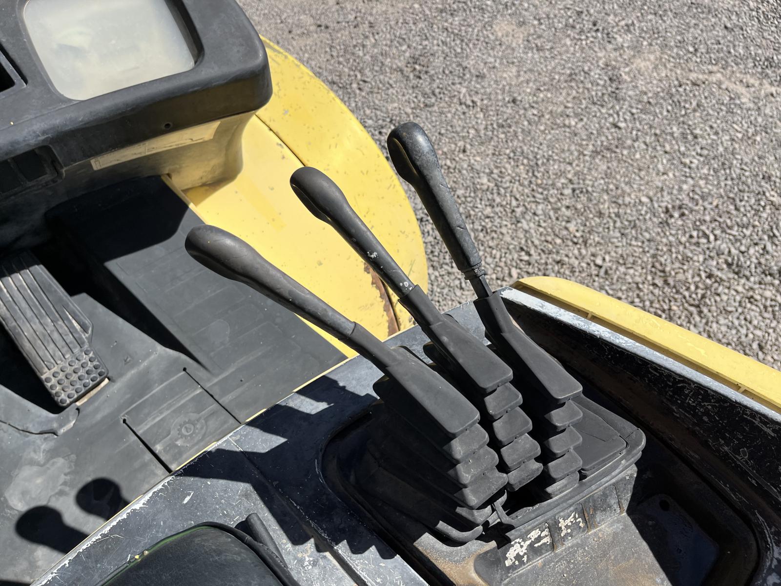 ./imagenes/INVOICE/2019/17407/HYSTER-H80XM (8).JPG